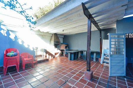 Casa à venda com 300m², 3 quartos e 3 vagasQuintal