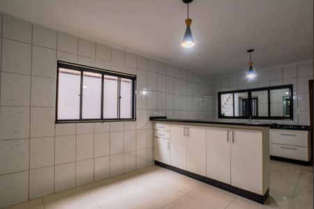 Casa à venda com 228m², 3 quartos e 2 vagasSala de Jantar
