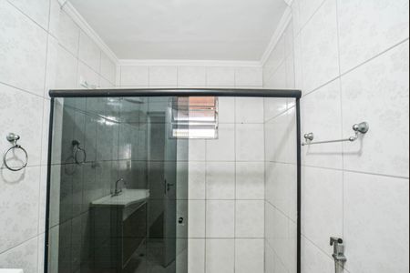 Casa à venda com 228m², 3 quartos e 2 vagasBanheiro da Suíte