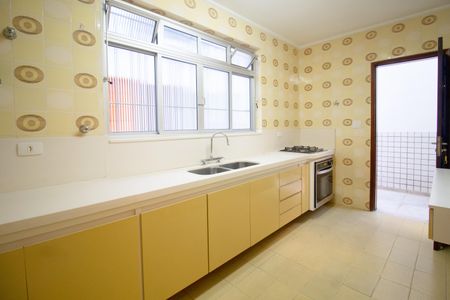 Casa para alugar com 140m², 3 quartos e 4 vagas