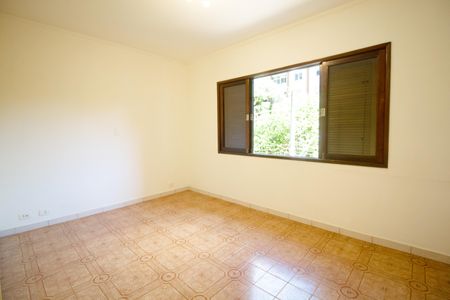 Casa para alugar com 140m², 3 quartos e 4 vagas