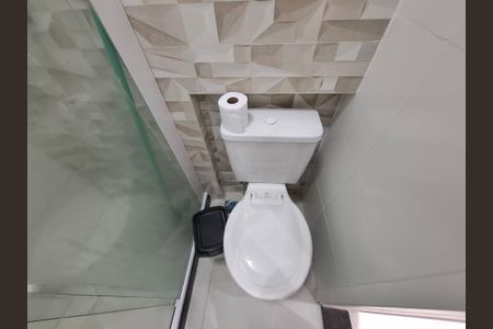 Banheiro  de apartamento para alugar com 1 quarto, 30m² em Botafogo, Rio de Janeiro