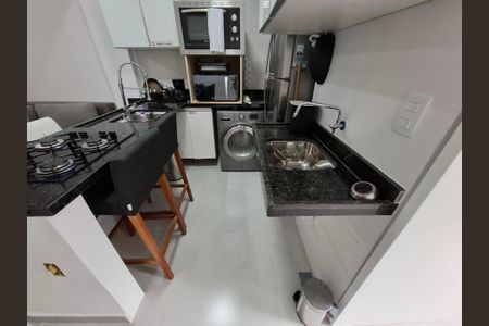 Cozinha  de apartamento para alugar com 1 quarto, 30m² em Botafogo, Rio de Janeiro