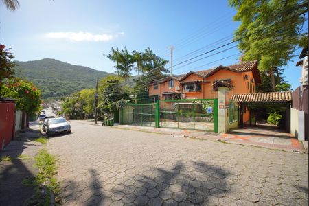 Studio para alugar com 55m², 1 quarto e 1 vagaFachada