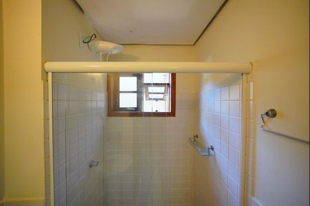 Banheiro de kitnet/studio para alugar com 1 quarto, 55m² em Lagoa da Conceição, Florianópolis