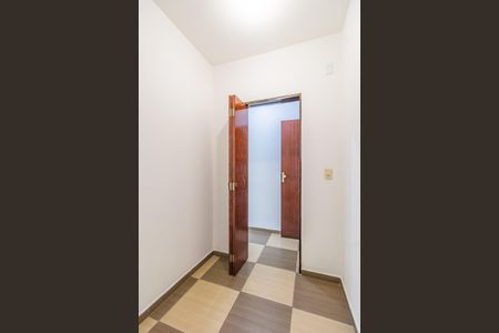 Quarto 2 de casa para alugar com 2 quartos, 61m² em Vila Engenho Novo, Barueri