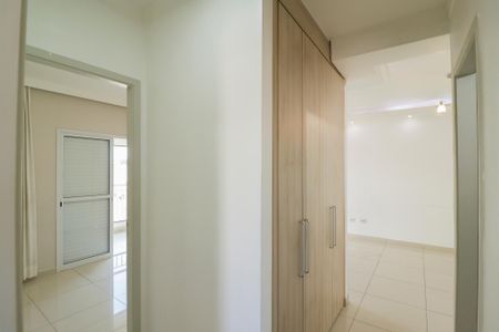 Apartamento à venda com 78m², 3 quartos e 2 vagasCorredor