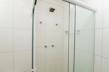 Apartamento à venda com 78m², 3 quartos e 2 vagasBanheiro Social