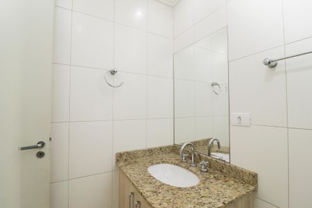 Apartamento à venda com 78m², 3 quartos e 2 vagasBanheiro Social