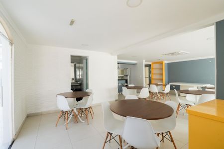 Apartamento à venda com 78m², 3 quartos e 2 vagasSalão de Festas