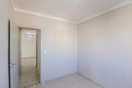 Apartamento à venda com 78m², 3 quartos e 2 vagasQuarto 2