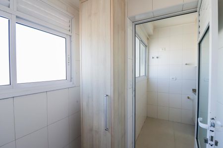 Apartamento à venda com 78m², 3 quartos e 2 vagasCozinha e Área de Serviço