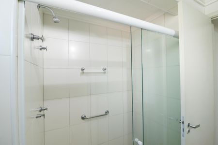 Apartamento à venda com 78m², 3 quartos e 2 vagasBanheiro da Suíte