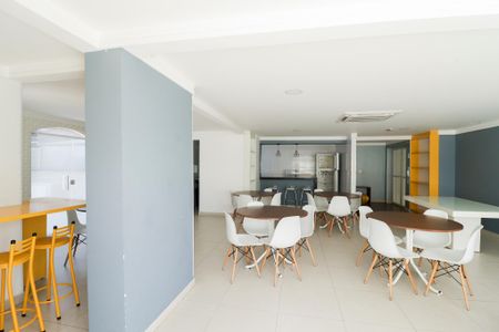 Apartamento à venda com 78m², 3 quartos e 2 vagasSalão de Festas