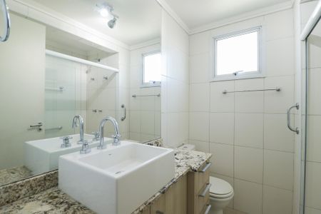 Apartamento à venda com 78m², 3 quartos e 2 vagasBanheiro da Suíte