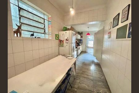 Casa para alugar com 5 quartos, 275m² em Prado, Belo Horizonte