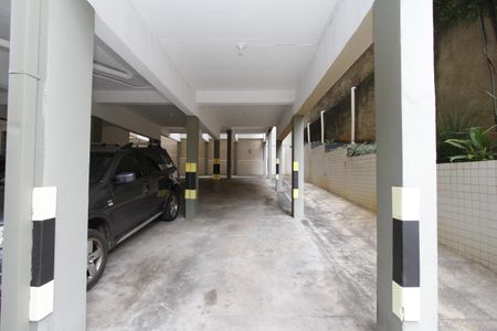 Apartamento para alugar com 85m², 2 quartos e 2 vagasGaragem