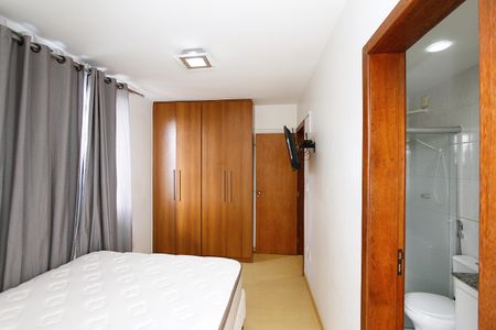 Apartamento para alugar com 85m², 2 quartos e 2 vagasQuarto 2 - Suíte