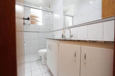 Apartamento para alugar com 85m², 2 quartos e 2 vagasBanheiro Social