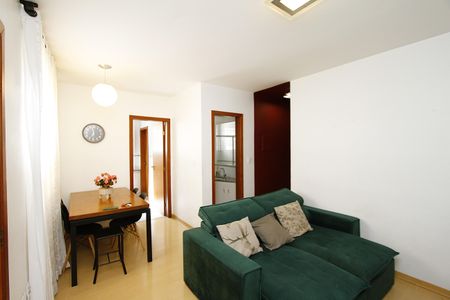Apartamento para alugar com 85m², 2 quartos e 2 vagasSala
