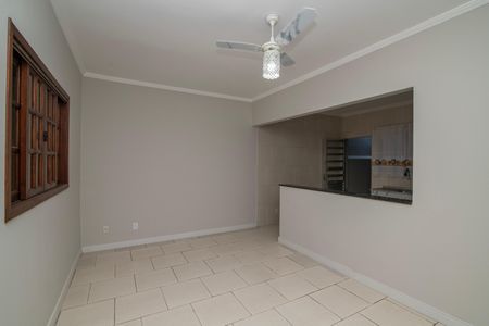 Casa para alugar com 125m², 2 quartos e 2 vagasSala