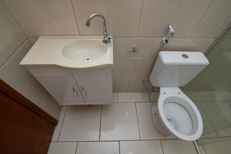 Casa para alugar com 125m², 2 quartos e 2 vagasBanheiro do Quarto 2 Suíte