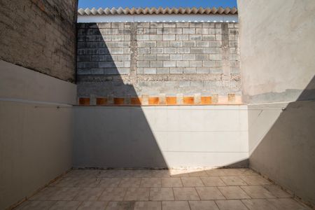 Casa para alugar com 125m², 2 quartos e 2 vagasQuintal