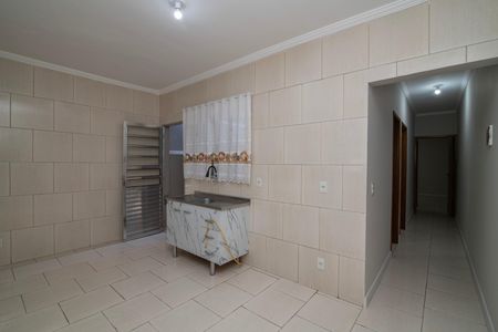 Casa para alugar com 125m², 2 quartos e 2 vagasCozinha