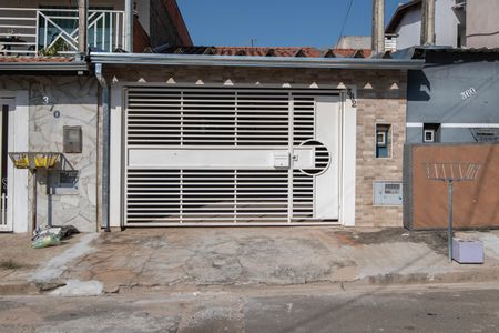 Casa para alugar com 125m², 2 quartos e 2 vagasFachada da Casa