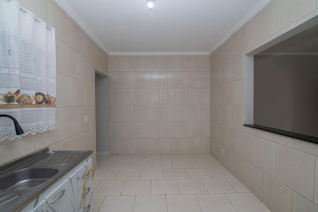 Casa para alugar com 125m², 2 quartos e 2 vagasCozinha