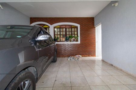 Casa à venda com 200m², 2 quartos e 2 vagasGaragem