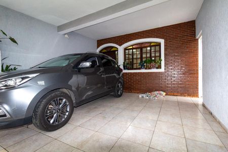 Casa à venda com 200m², 2 quartos e 2 vagasGaragem