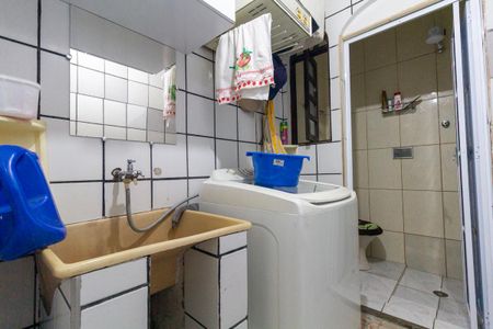 Casa à venda com 200m², 2 quartos e 2 vagasÁrea de Serviço