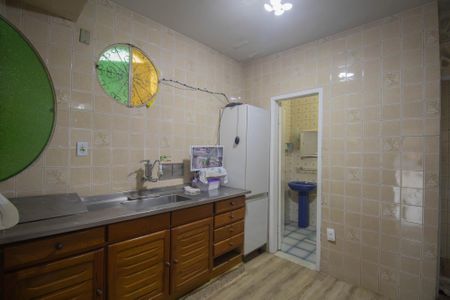 Casa para alugar com 80m², 2 quartos e 2 vagasCozinha