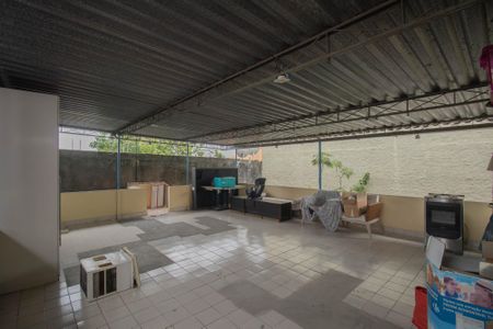 Casa para alugar com 80m², 2 quartos e 2 vagasTerraço