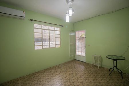 Sala de casa para alugar com 2 quartos, 80m² em Pacheco, São Gonçalo
