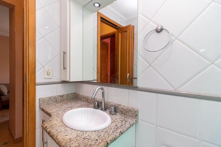 Apartamento à venda com 60m², 2 quartos e 1 vagaBanheiro 2