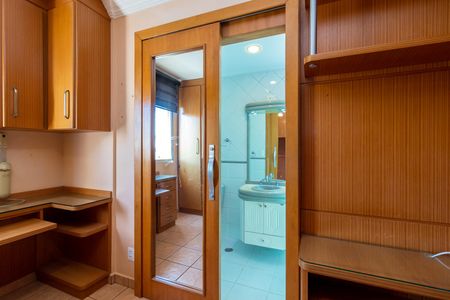 Apartamento à venda com 60m², 2 quartos e 1 vagaSuíte