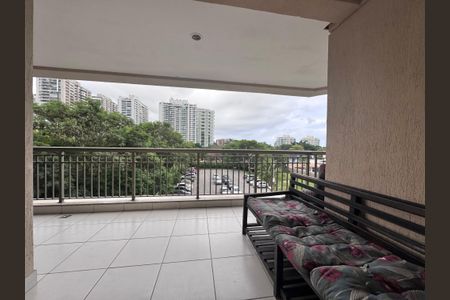 Varanda de apartamento para alugar com 2 quartos, 74m² em Barra da Tijuca, Rio de Janeiro