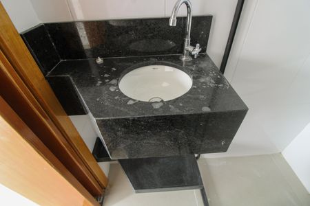 Banheiro da  de apartamento para alugar com 1 quarto, 38m² em Vila Sao Geraldo, São Paulo