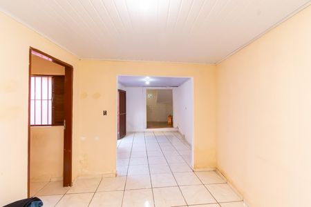 Casa à venda com 135m², 2 quartos e 2 vagasEdícula