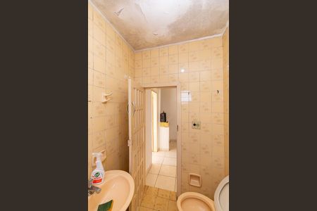 Casa à venda com 135m², 2 quartos e 2 vagasBanheiro