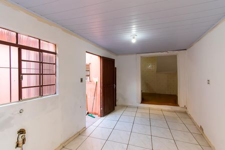 Casa à venda com 135m², 2 quartos e 2 vagasEdícula