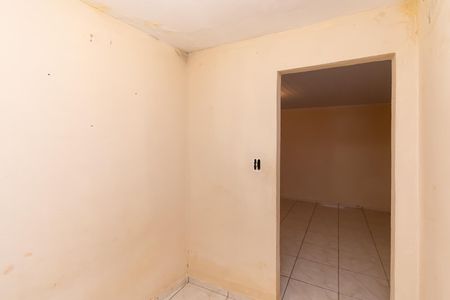 Casa à venda com 135m², 2 quartos e 2 vagasEdícula
