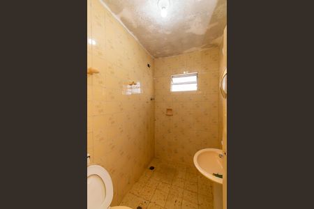 Casa à venda com 135m², 2 quartos e 2 vagasBanheiro