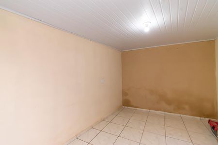 Casa à venda com 135m², 2 quartos e 2 vagasEdícula