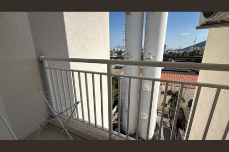Apartamento à venda com 46m², 2 quartos e sem vagaVaranda