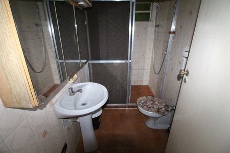 Banheiro de casa para alugar com 1 quarto, 23m² em Bosque dos Eucaliptos, São José dos Campos