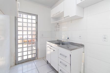 Casa de condomínio à venda com 108m², 2 quartos e 1 vagaCozinha