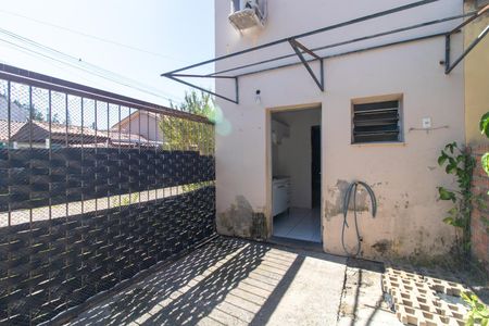 Casa de condomínio à venda com 108m², 2 quartos e 1 vagaQuintal